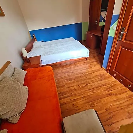Отель Gosciniec Halka *